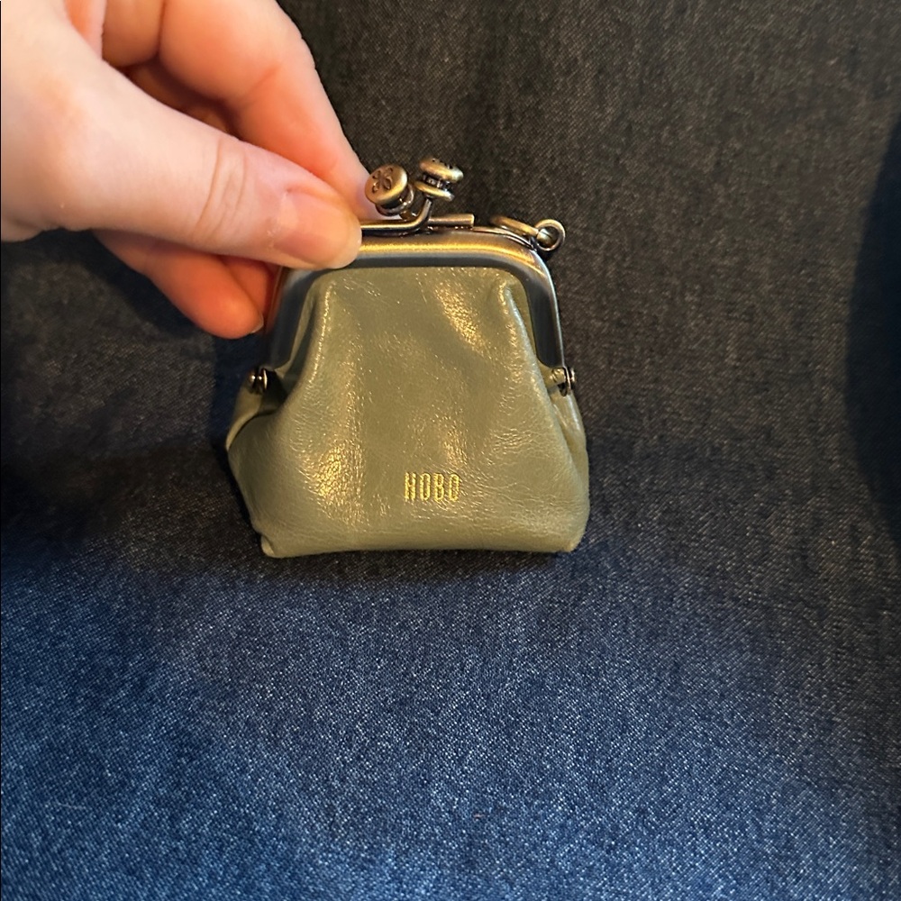 HOBO Run Frame Pouch - Picture 5 of 5